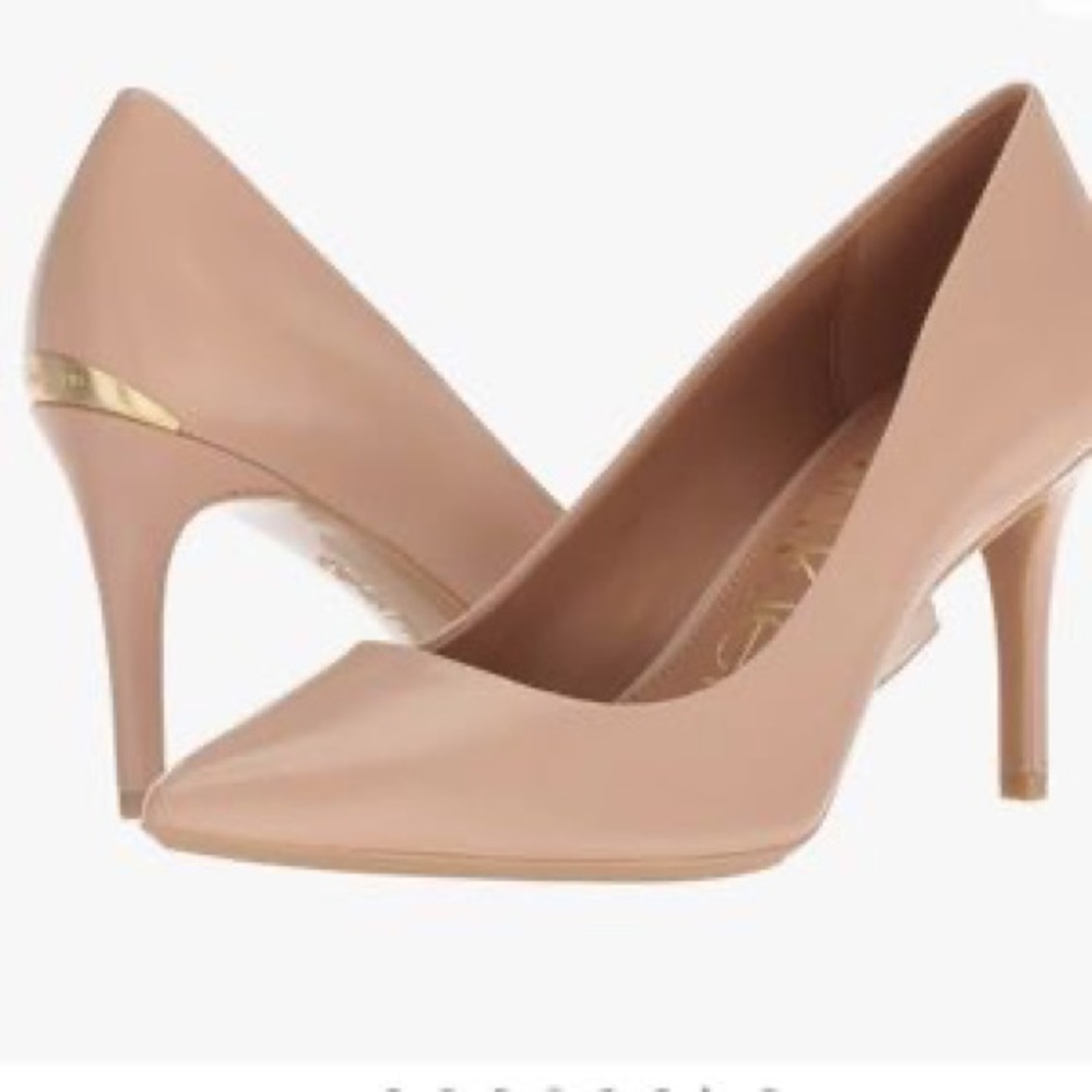 Calvin Klein “Gayle” nude pumps
